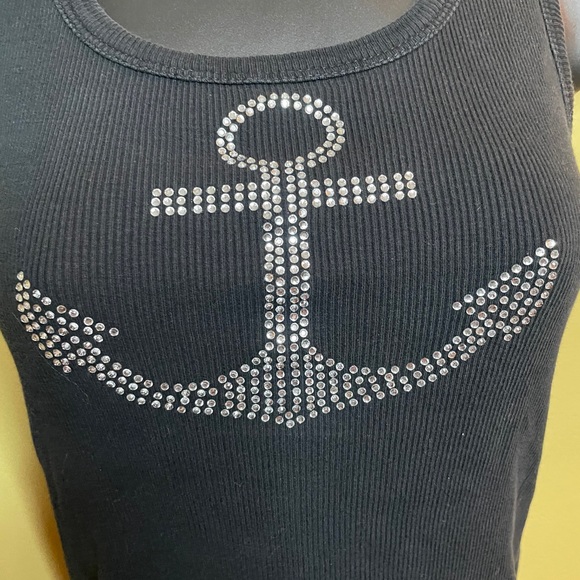 Isaac’s Design Anchor T-Shirt - Picture 2 of 7